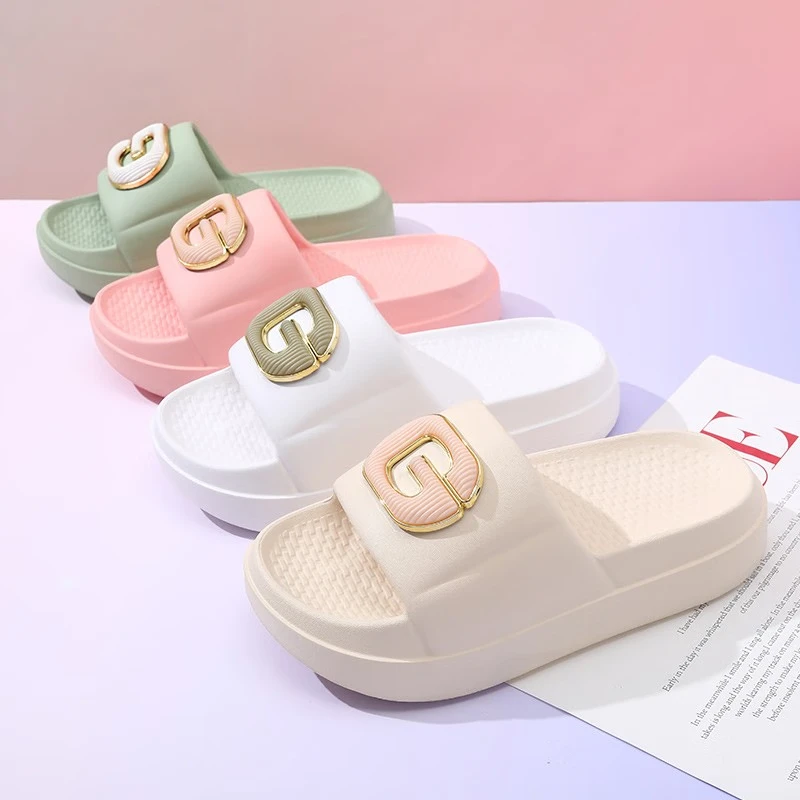 

Slippers Cloud Thick-soled Sandals Summer Fashion Soft Bottom Beach Men Slippers Women's Sandals EVA Slides