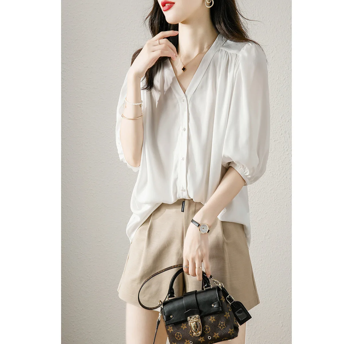 LOUIS YAO V-neck Chiffon Shirt 2025 Summer Fashion Commuter Simple Solid Color Loose Seven Sleeve Shirt Women's Shirt
