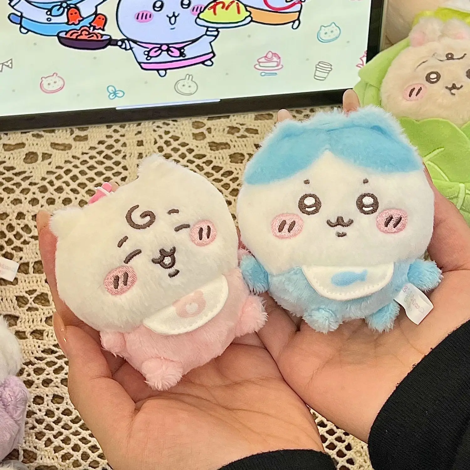 MINISO Usagi Hachiware Chiikawa سلسلة الكرتون أفخم دمية حقيبة قلادة لطيف المفاتيح إرسال إلى الأصدقاء هدية عالية الجودة