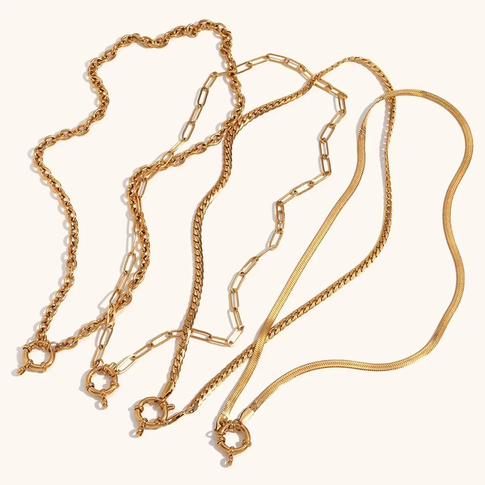 

Elegant Bone Pendant Necklace 18K Gold Plated Stainless Steel Chain with Spring Buckle Closure Women's Fashion Jewelry