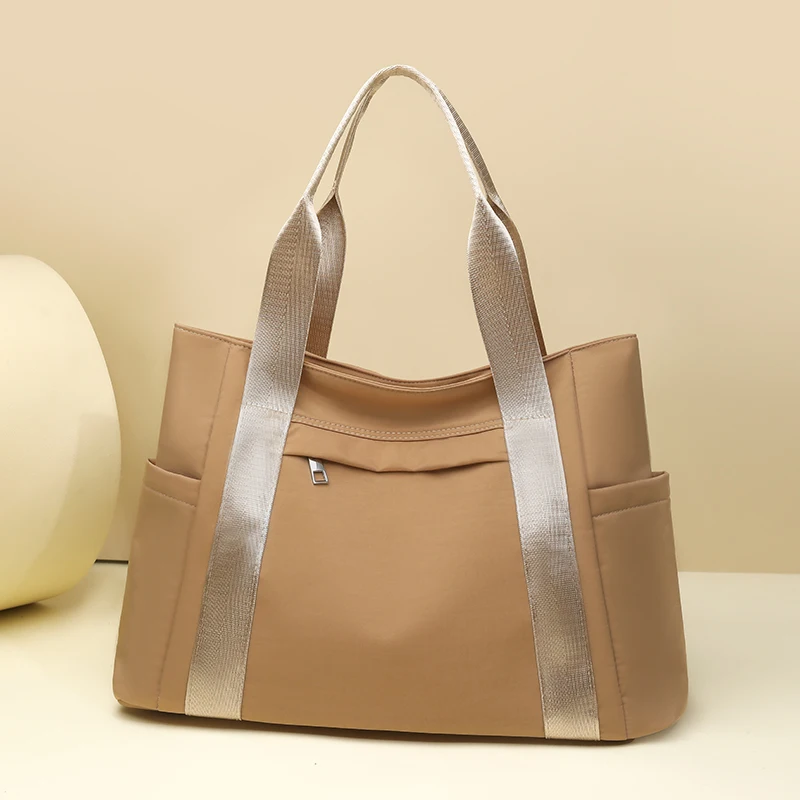 

Simple Sweet Shoulder Bags Commuting Fashion Tote Bags 2026 Hot Sale Large Capacity Versatile Shoulder Bags for Women