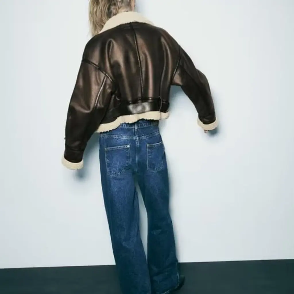 

Women's Retro Motorcycle Short Jacket Coat Fur Integrated Autumn Winter New Fashion Upperwear by