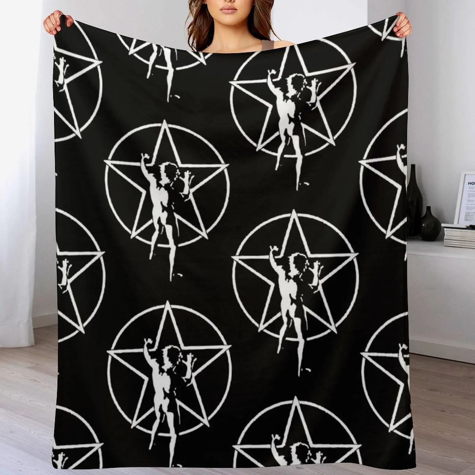 Best selling !! - rushh stars Essential T-Shirt Throw Blanket Luxury Designer Thermals For Travel Blankets