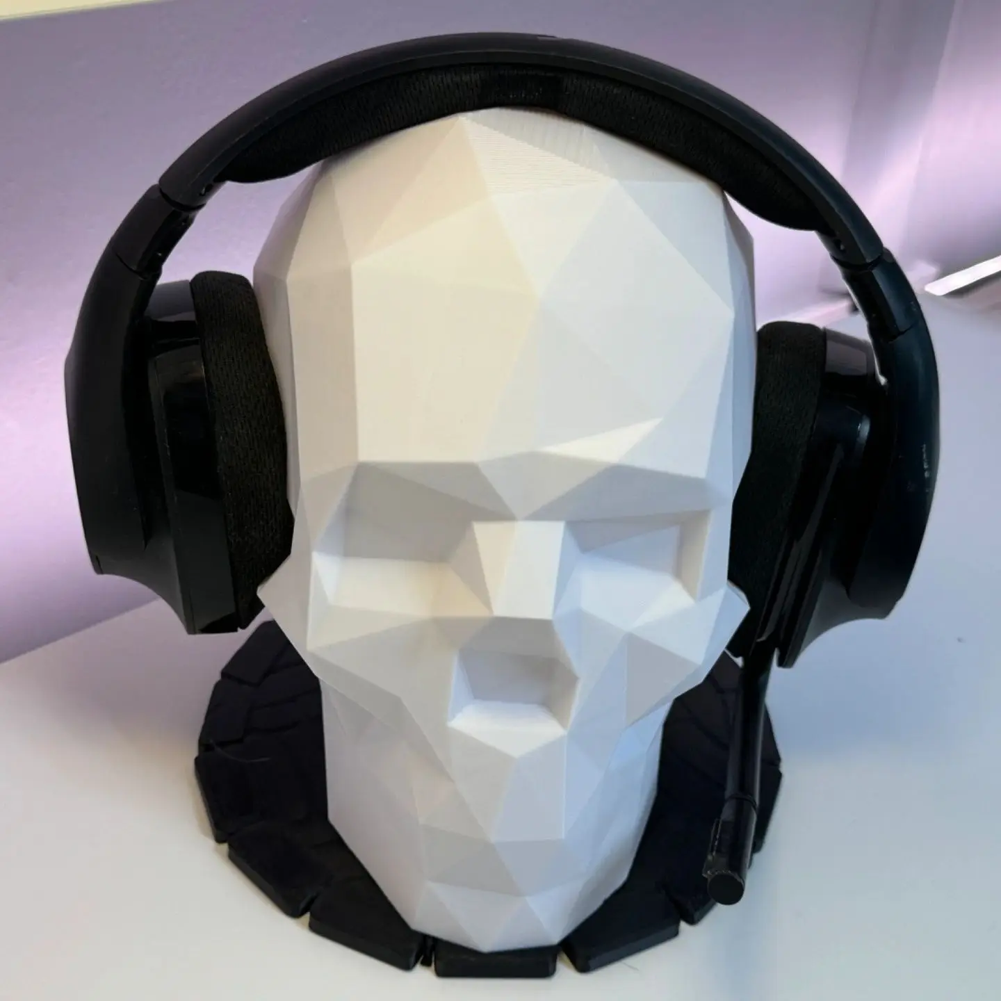 Creative Skull Shaped Headphone Stand 3D Printing Geometry Hanging Rack Accessories Storage Rack Desktop Decoration 3