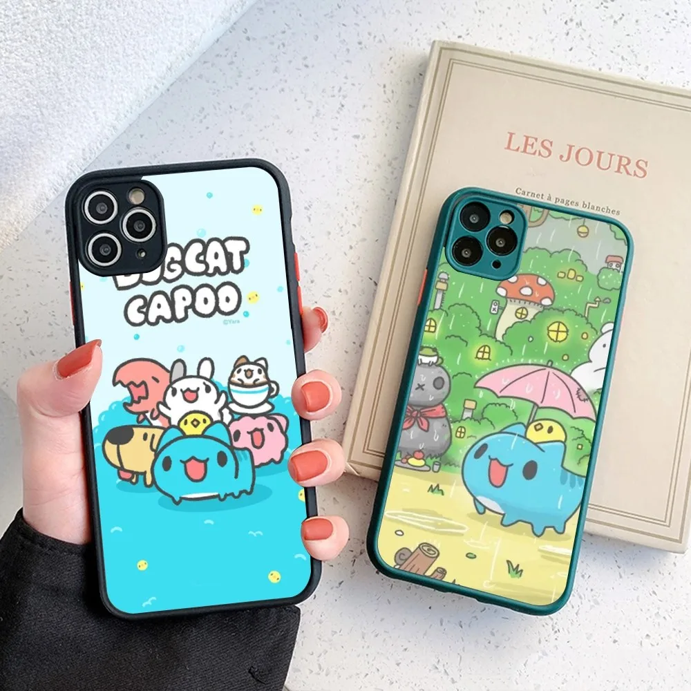 Bugcat Capoo Cartoon Phone Case For IPhone 14 11 12 13 Mini Pro Max 8 7 Plus X XR XS MAX Translucent Matte Cover