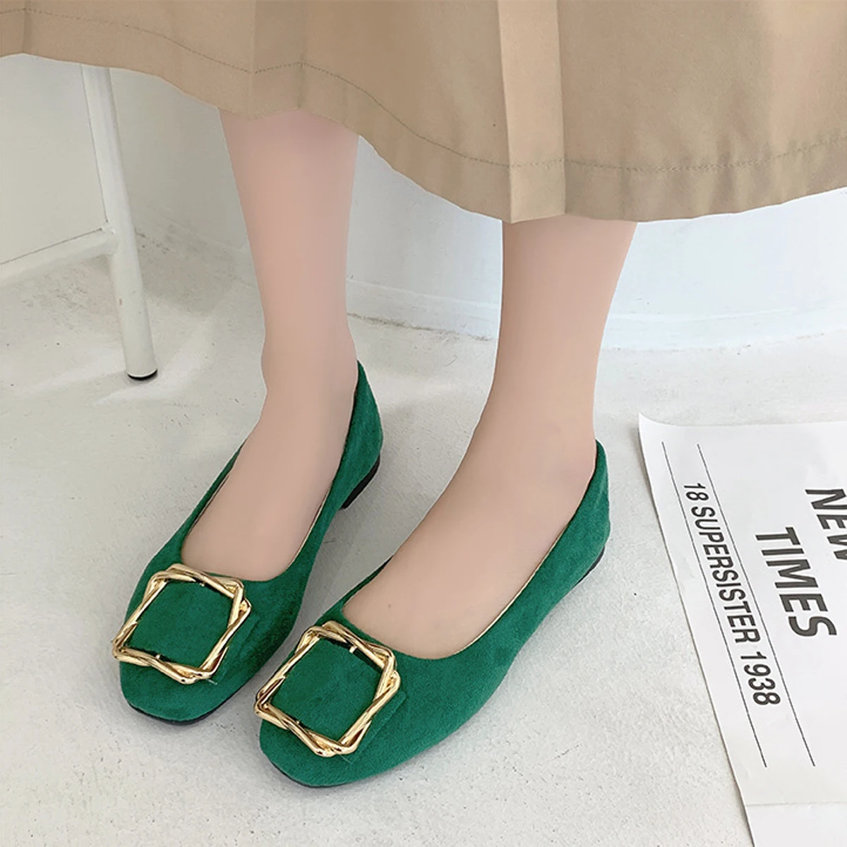 Lightweight Flat Pumps Slip-on Suede Shoes For Casual Concise Daily Wear With Metal Decoration Convenient Business Dress Office