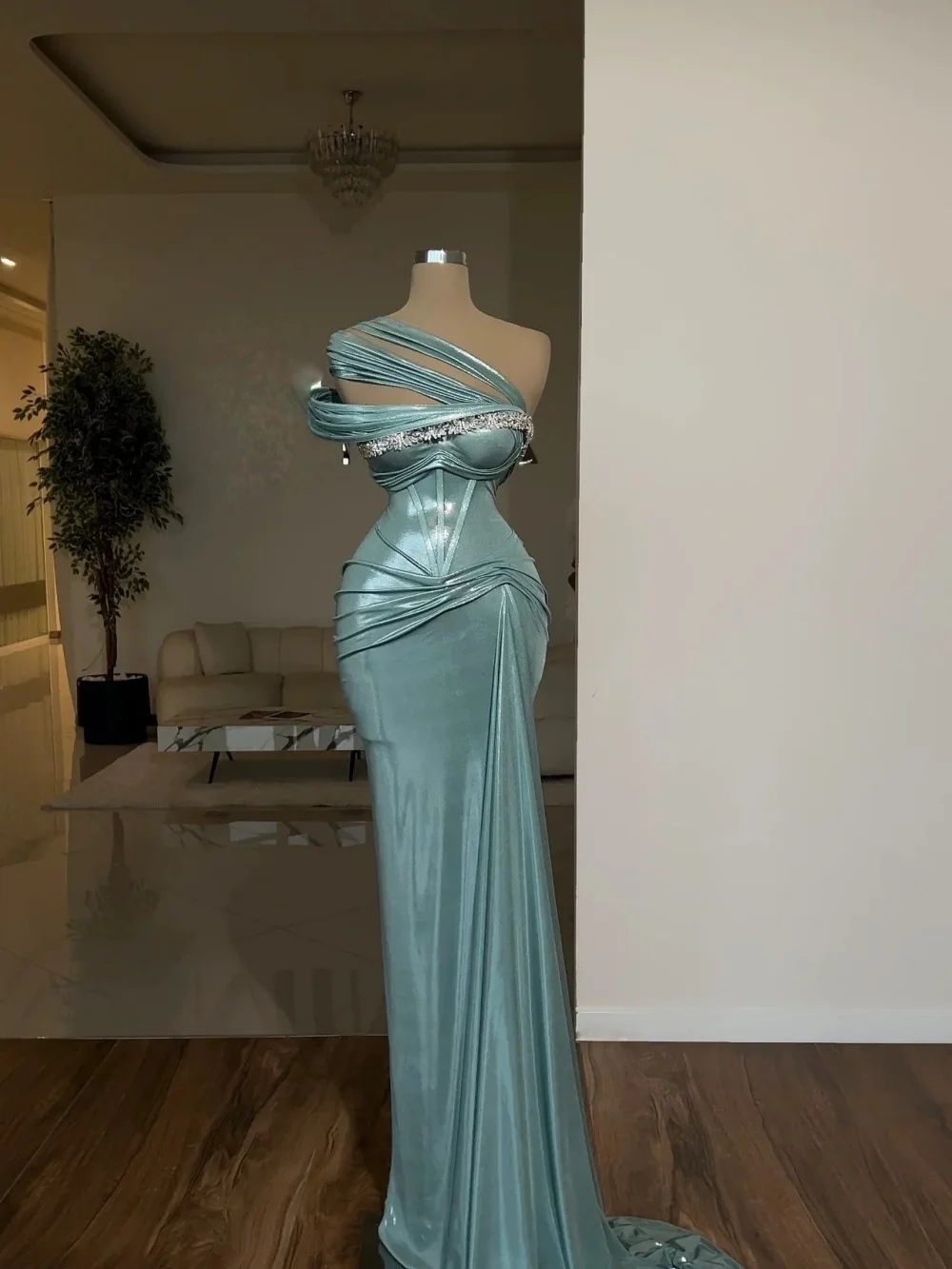 DMDRS glanzende mouwloze avondjurk, klassieke a-lijn feestjurk, luxe satijnen kristallen vloerlange feestjurk