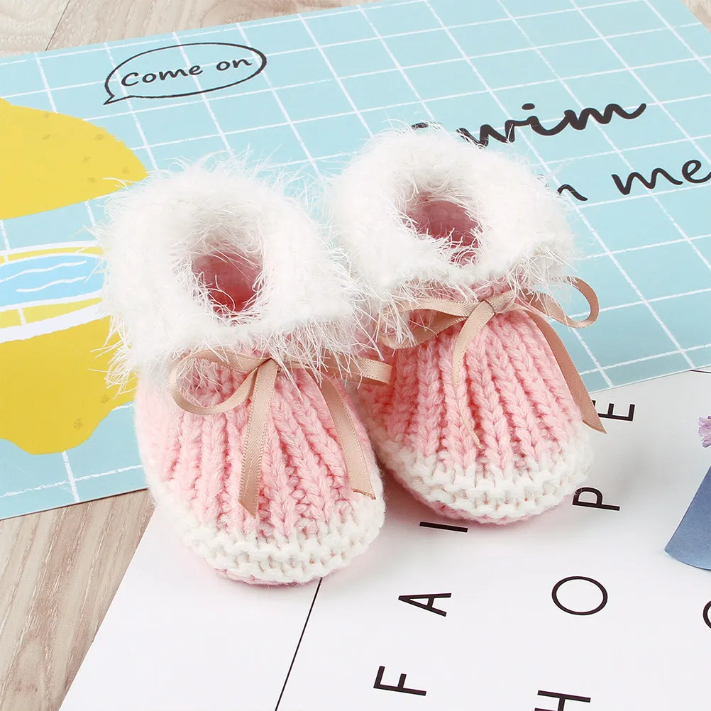 1Pair Warm Baby Floor Socks Cute Design Flexible Natural Walking Development Infant Shoes for Cold Seasons 12-18M