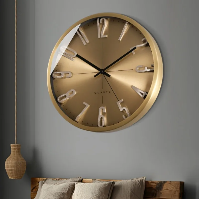 Modern Wall Clock Brass Wall Watch Luxury Elegant Decorative Clocks Minimalist Silent Aesthetic Living Room Watches Home Decor
