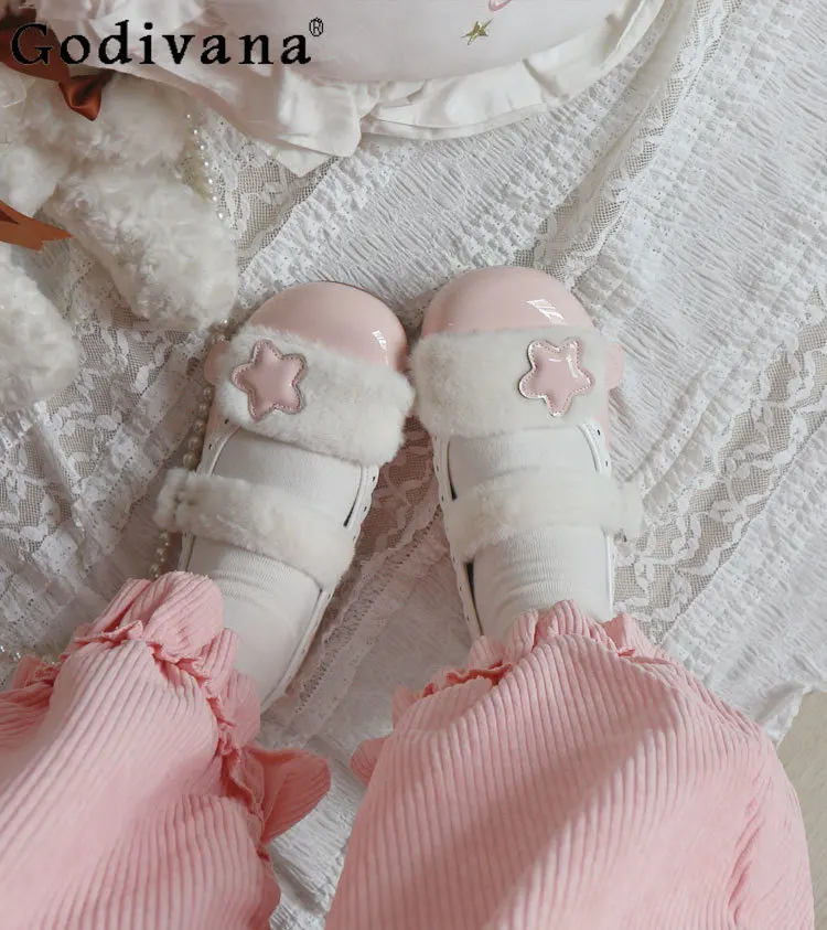 

Sweet doll Japanese original lo shoes cute girl round head flat bottom lolita autumn and winter thickened white warm plush shoes