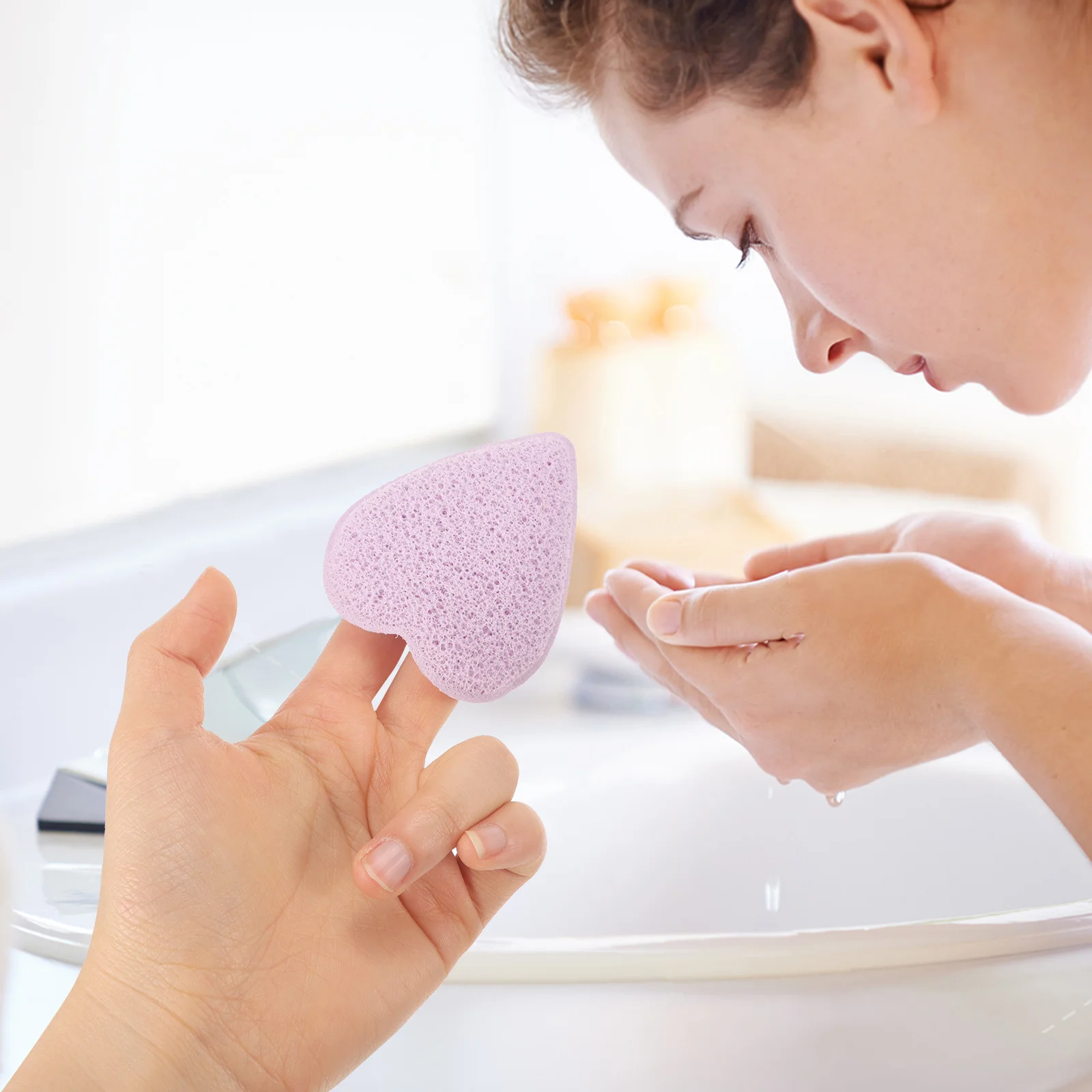 إسفنجة تنظيف الوجه اللطيفة لتنظيف المسام العميقة، أداة تقشير الوجه، مزيل المكياج، العناية بالبشرة الناعمة