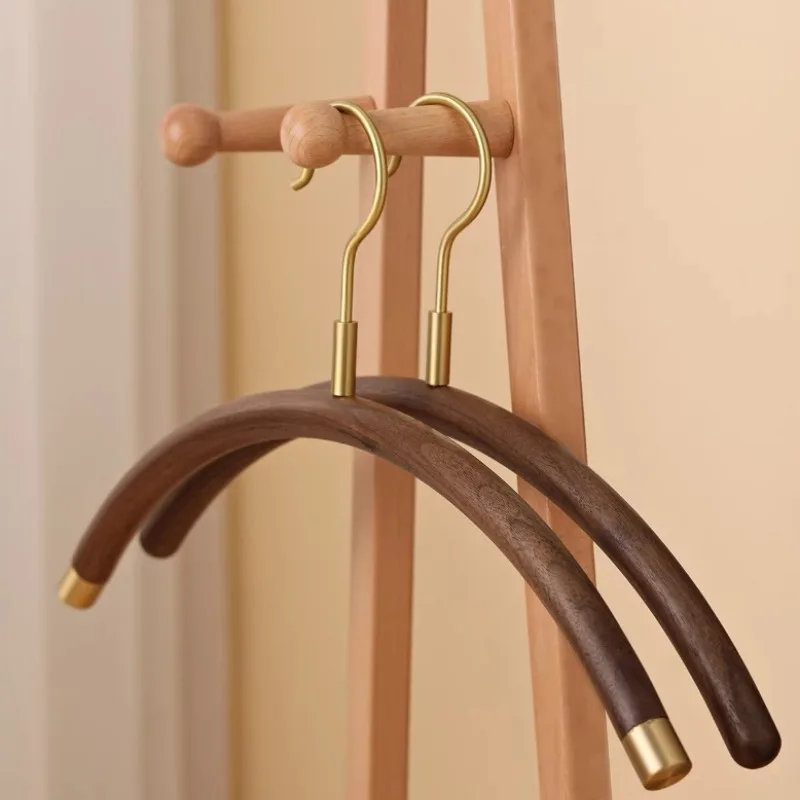 Premium Non-Slip Wooden Coat Hanger Upscale Wardrobe Clothes Hangers No-Mark Garment Care for Home Luxury Closet Organizers