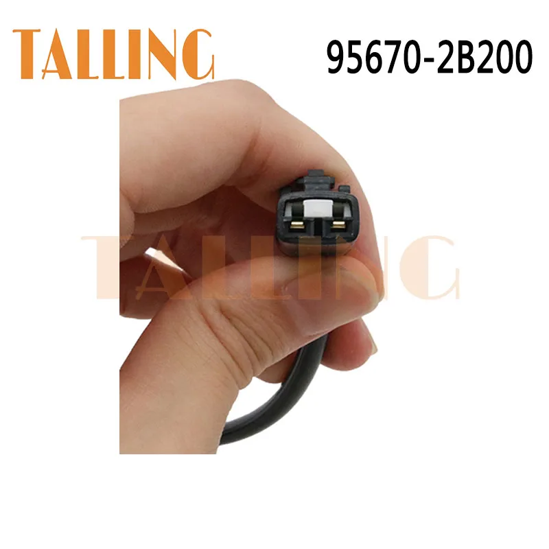 95670-2B200 Sensore di velocità della ruota ABS anteriore sinistro per Hyundai Santa Fe II 2009 2010 2011 2012 (CM) 2.0L 2.4L Nuovo 956702 B200