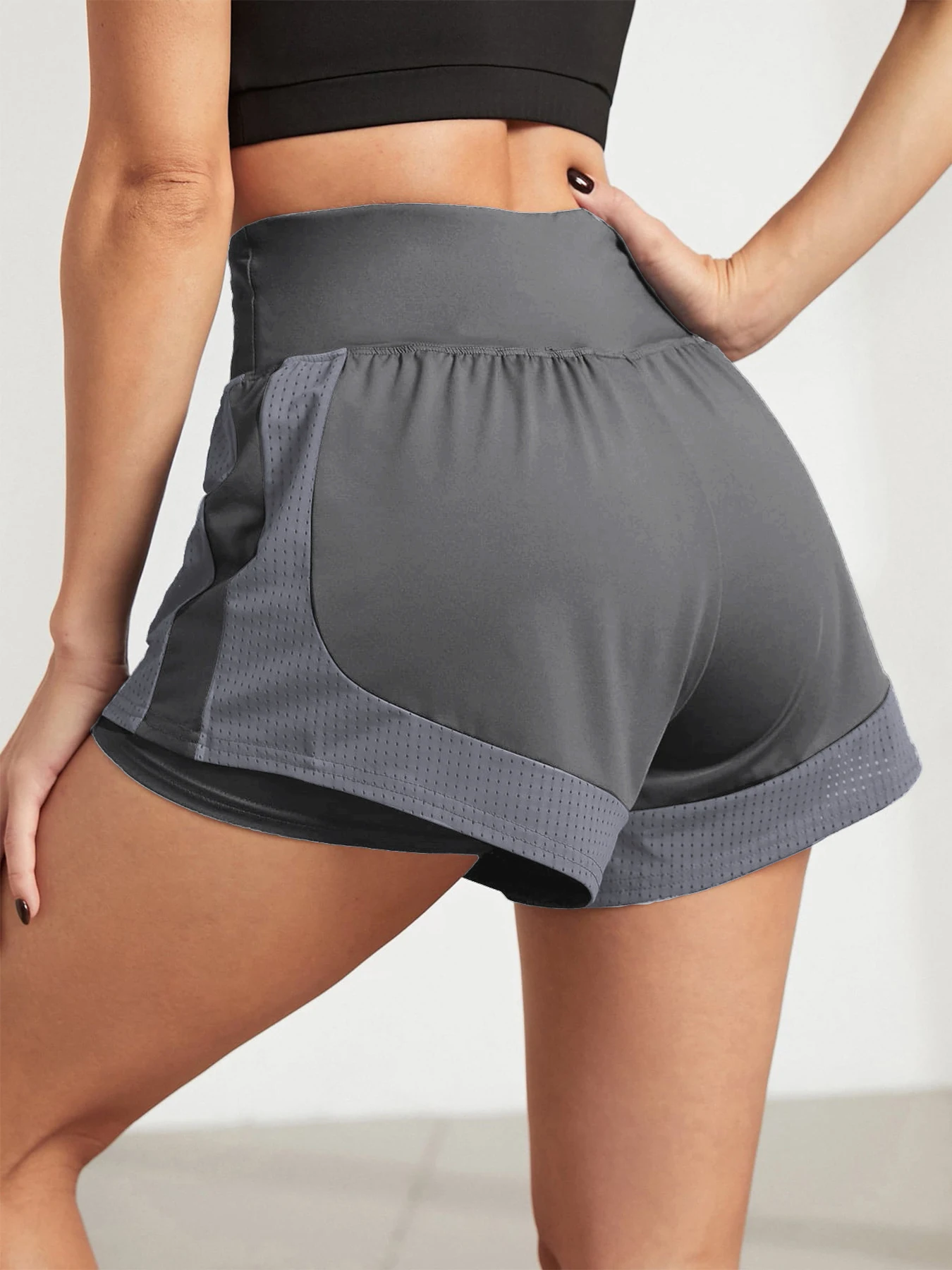 Lockere Sportshorts für Damen zum Laufen, Anti-Expositionsschutz, schnell trocknend, Oberbekleidung, gefälschte zweiteilige Yoga-Hotpants – Detail 4