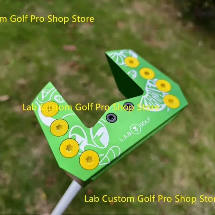 

MEZZ.1 Big Black Bull automatic balancing club face return putter White accra shaft Personalized version