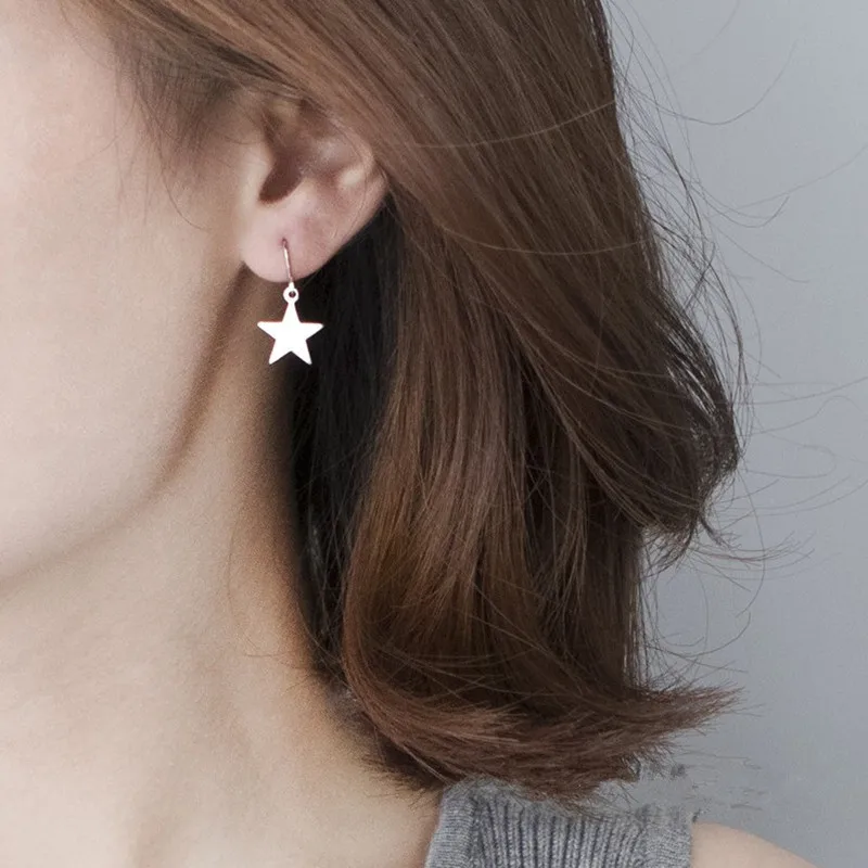 Classic Fashion Woman Earrings Gold Color Star Earrings Simple Flake Five-pointed Metal Stud Earring Wholesale Cheap