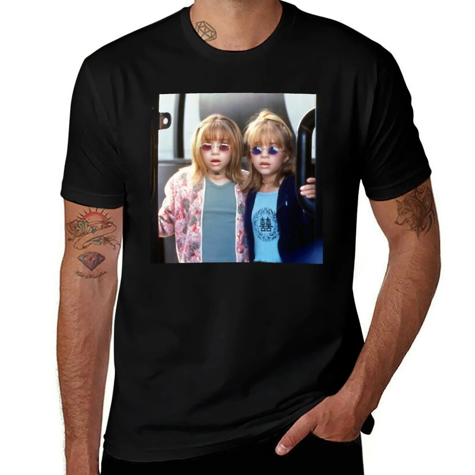 Billboard Dad - Olsen Twins (Mary-Kate _amp_ Ashley) T-Shirt Running Gym Short Sleeve Sports Tee