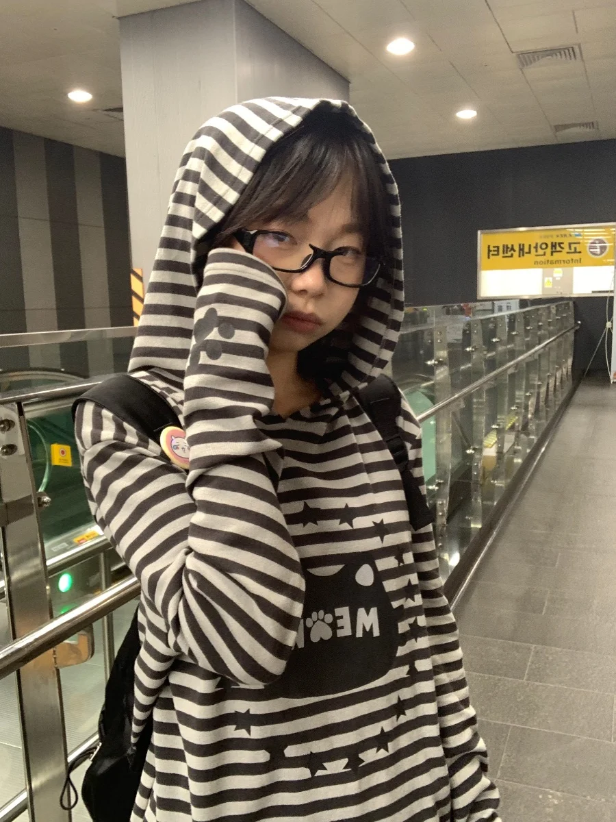 2024 Womens Autumn Hooded T-Shirt Hot Girl Punk Style Loose Slim Casual Striped Long Sleeve Top Student Japanese Y2k Clothing