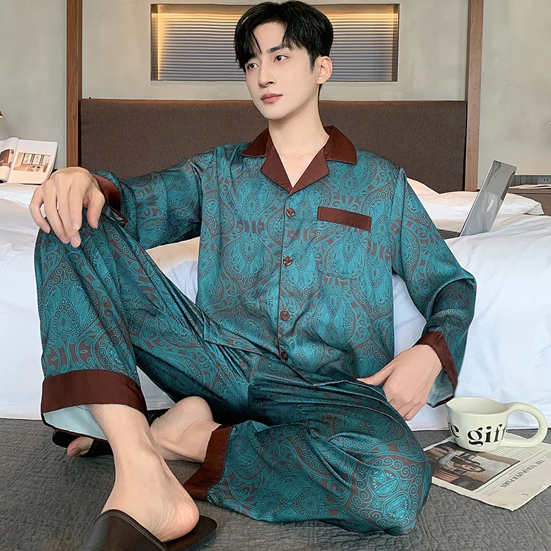 Pajamas Suit New Listing Long Sleeve Mens Stain Pajama Sets Short Sleeve Shorts Men Pijama Printed Pajamas Men Sleepwear Thin