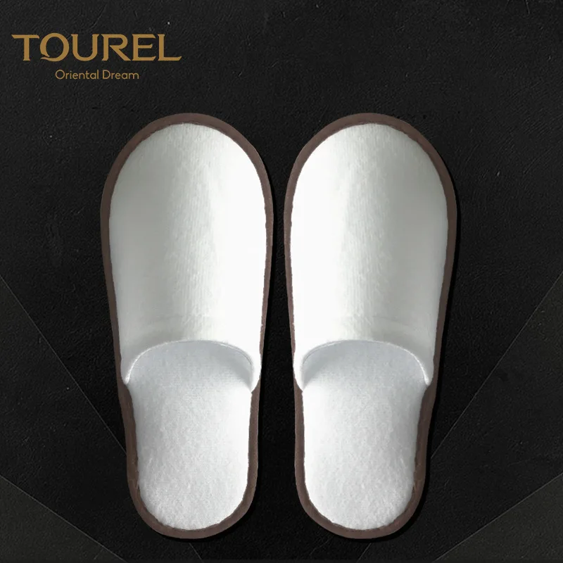 

Hotel Disposable Slippers in Stock Hotel Slippers B&B Hotel Disposable Slippers Single Random Color