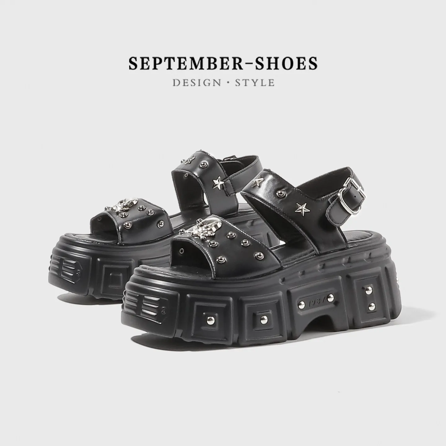 Gothic Punk Platform Sandals Women Star Rivet Thick Sole Heighten Adjustable Buckle Summer Roman Shoes Sweet Lolita Sandals