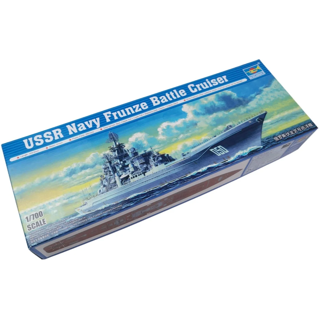 عازف البوق 1/700 اتحاد الجمهوريات الاشتراكية السوفياتية البحرية فرونز معركة كروزر البلاستيك تجميع لغز نموذج