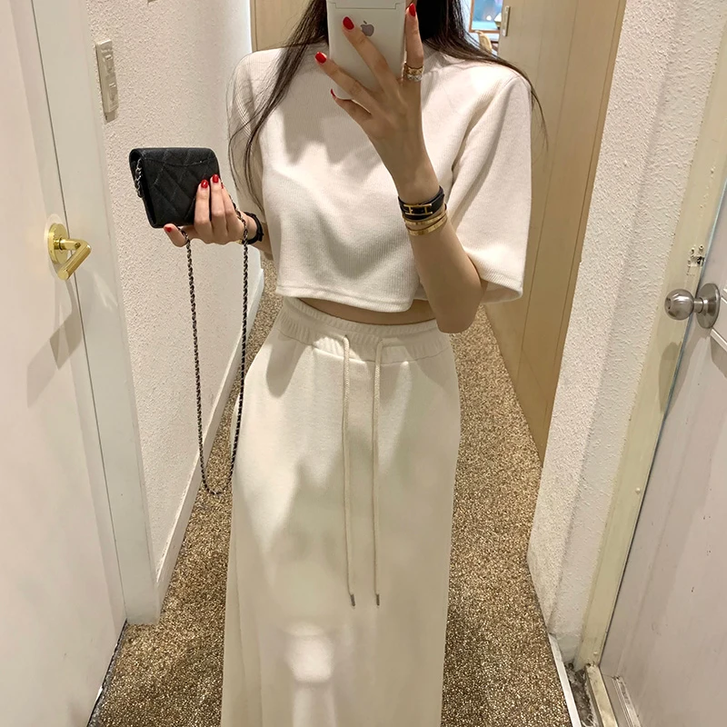 

Korean Chic Summer New Sle Pure Color ort Sve T-irt High Waist Belted Skirt Long Dr Women's Faion Set