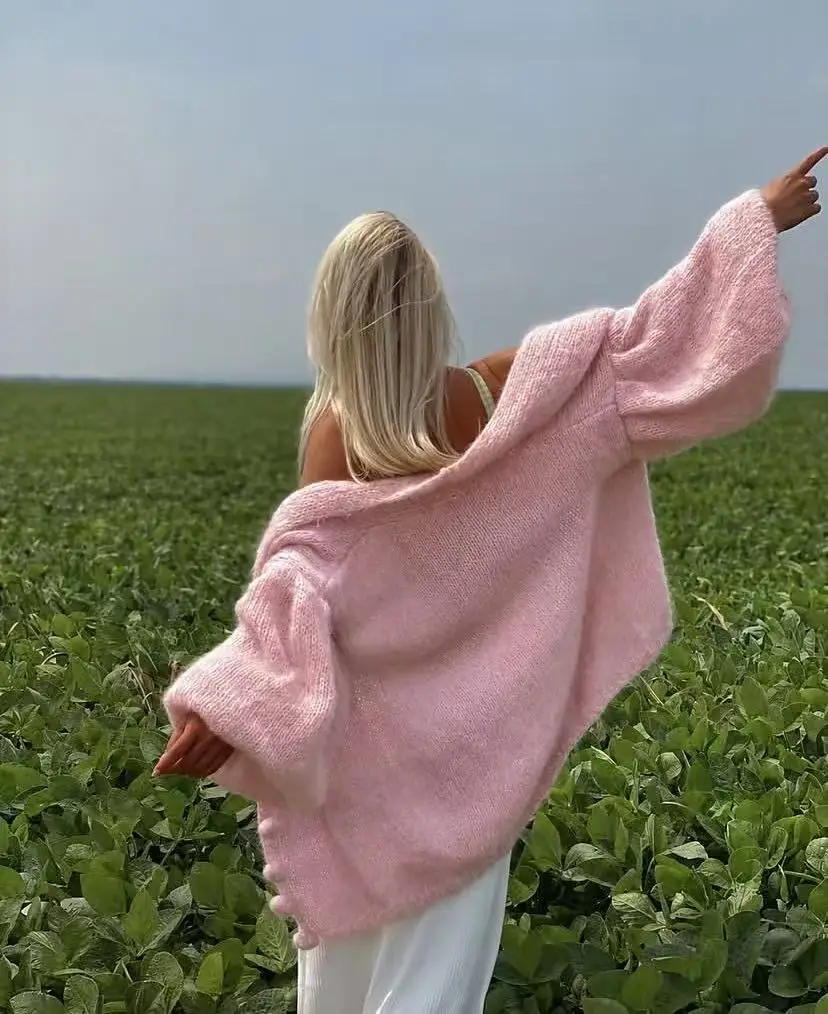Autumn and winter knitted cardigan versatile, slimming Korean style, sweet atmosphere, Korean version, casual hollow out