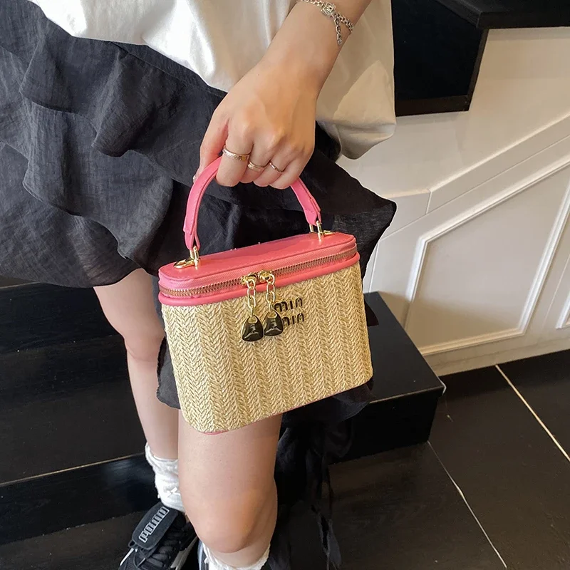 حقيبة حمل فاخرة وبسيطة بتصميم بسيط بلون موحد، مثالية لنساء الأعمال والاستخدام اليومي للركاب #1