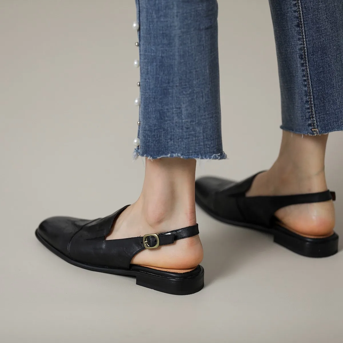 Woman Mules Genuine Leather Cowhide W Summer Shoes Ladies Muller Round Toe Spring Sandals With Buckle Comfort Simple Flats