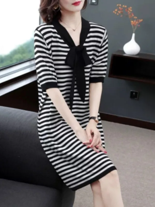 

Summer Korean Style Loose Slimming Striped T-Shirt Dress plus Size Women's Casual V-Neck Mid-Length Polyester Fiber Dress
