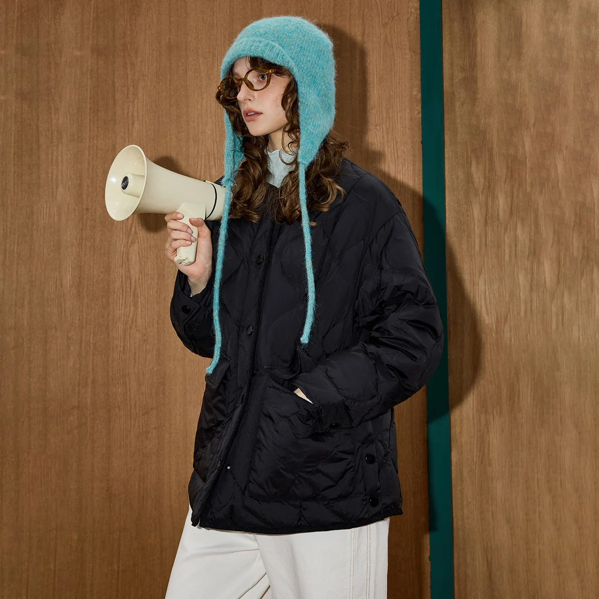 2025 Winter Women's 90% Down Puffer Quilted Parka Calabash Pattern Coat Relaxed Niche Style Oversized Lightweight Warm