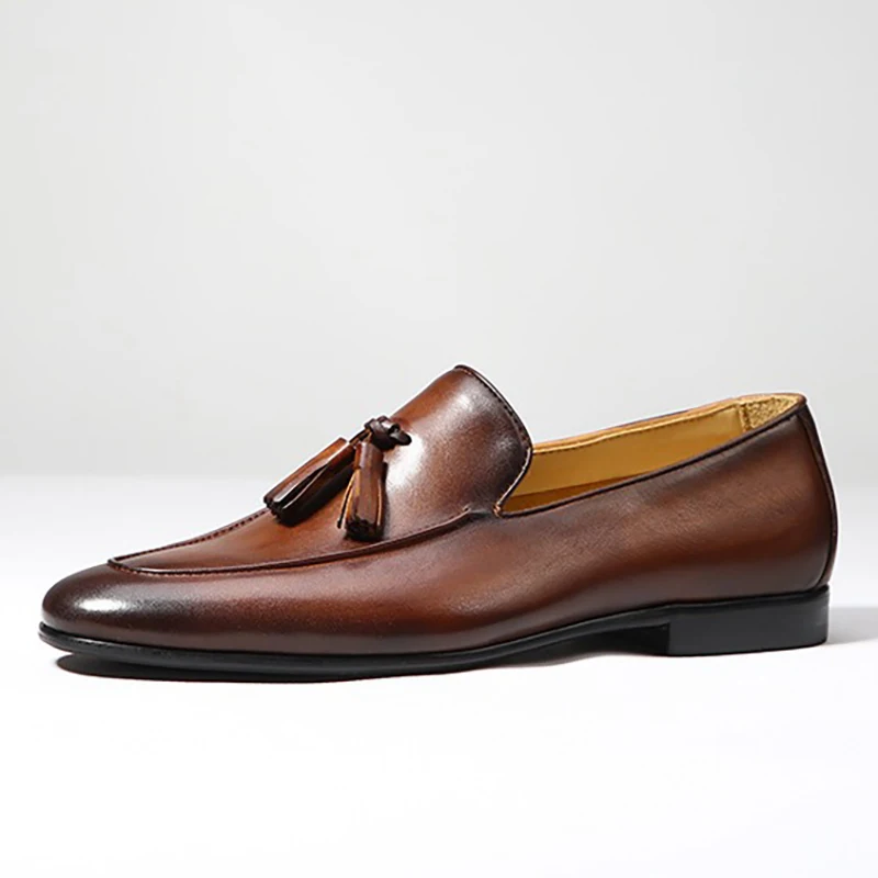 Classic Men's Genuine Leather Fringe Loafers Slip on Round Toe Comfortable Casual Shoes Handmade Wedding Dress Daily Wear Shoes