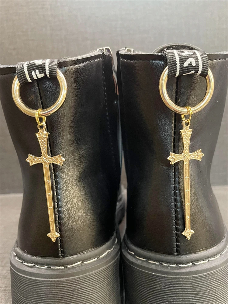 

2PCS Gold Cross Jewelry Shoe Charms For Boots Alloy Shoes Pendant Decorations Diy Women Men Shoes Buckle Accessories Party Decor