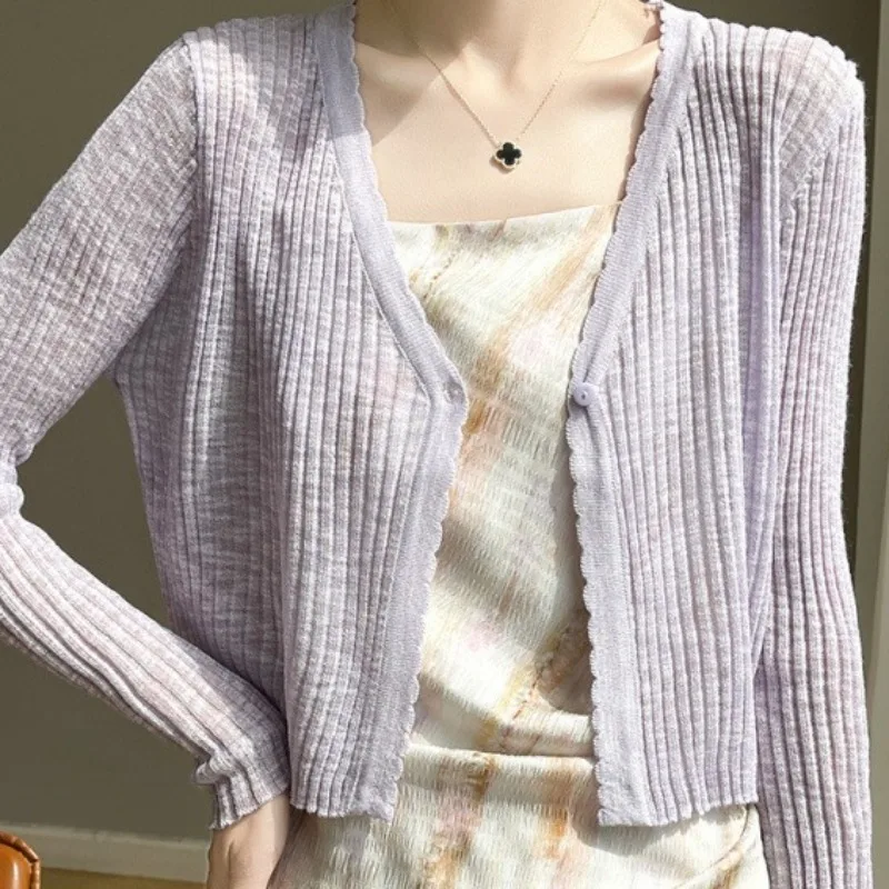 V-neck Thin Knitted Sweater Cardigan Women's Short High-waisted with A Skirt Halter Top A Shawl Black Smock　slim Cut　pure Color