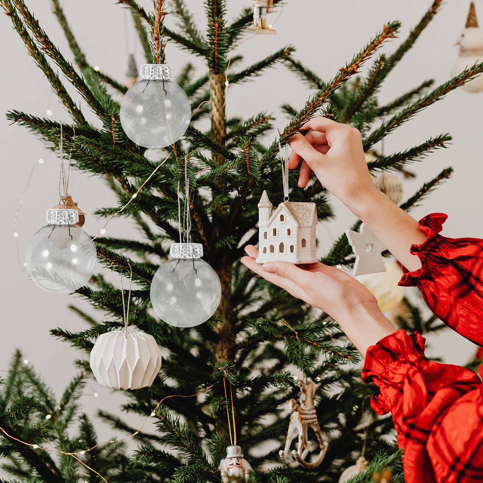 

10Pcs Plastic Christmas Ball Hanging Ornaments Lightweight Xmas Tree Decorations Multi-Scenario Xmas Hanging Pendants Holiday