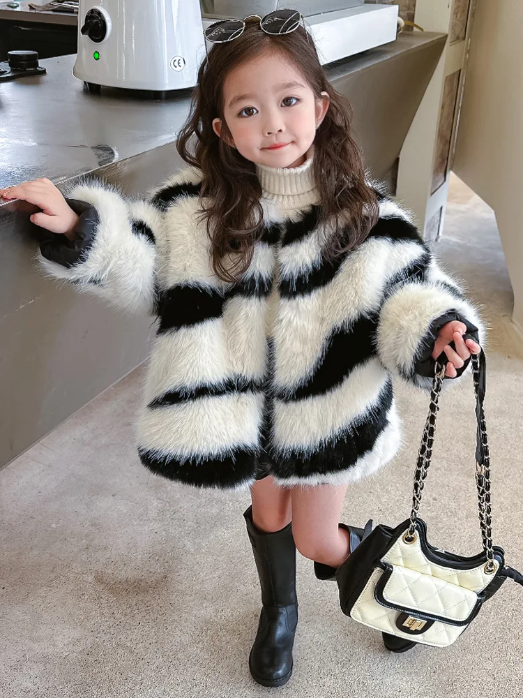 2024 New Girls Faux Fox Fur Coat Winter Thick Jacket For Teen Kids Warm Zebra Design Children Snowsuit Outwear Parkas TZ468