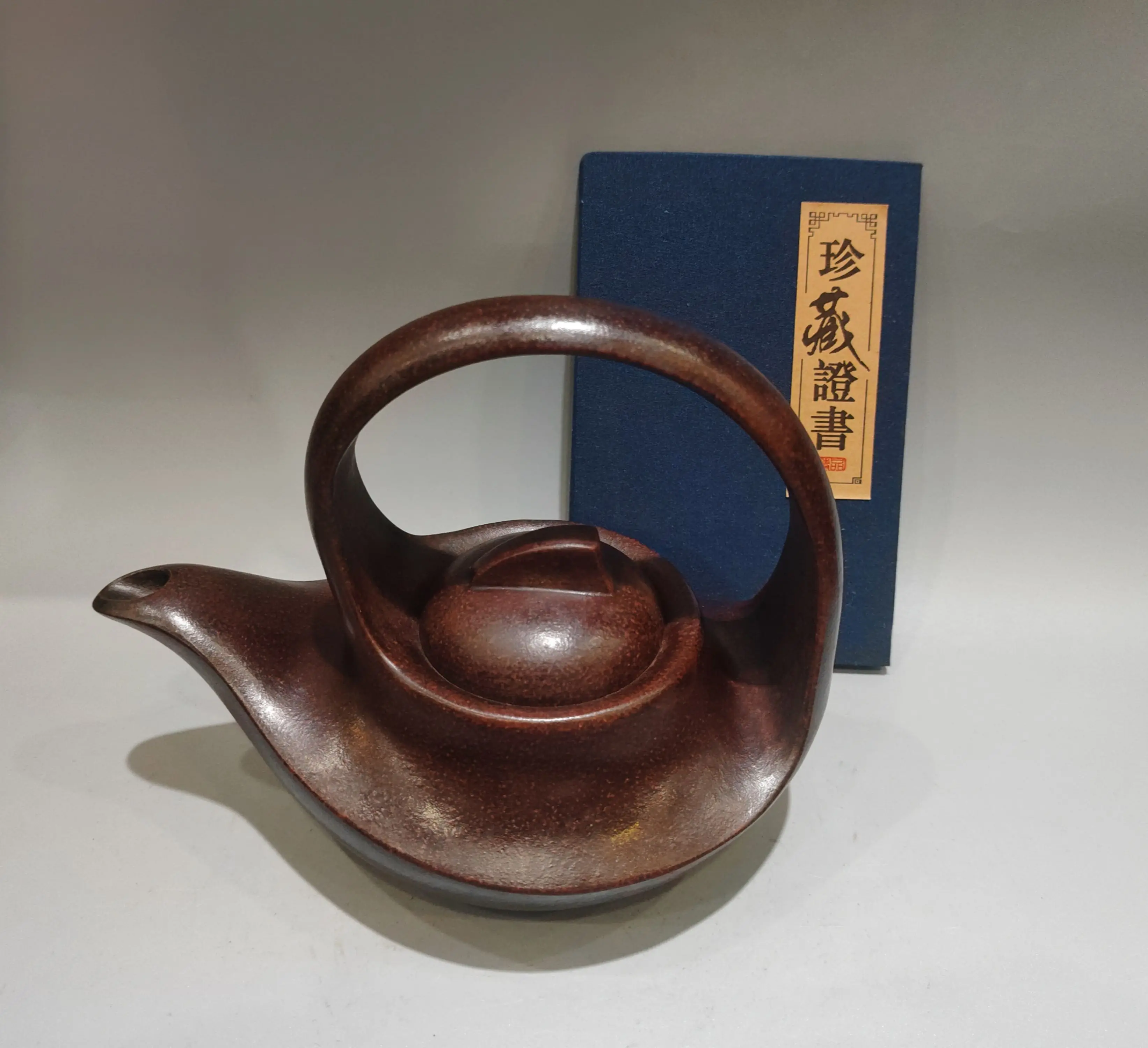 Folk Yixing Purple Clay Pot Qu Hu Ti Liang Hu Sail shaped teapot teapot kettle tea ceremony Amass wealth Ornaments