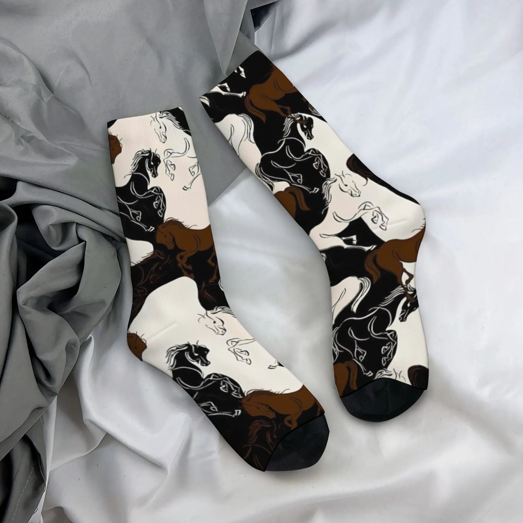 Retro Running Horse Theme Men's Socks Harajuku Hip-hop Casual Socks Comfortable Non-slip Breathable Travel Sports Socks Gifts