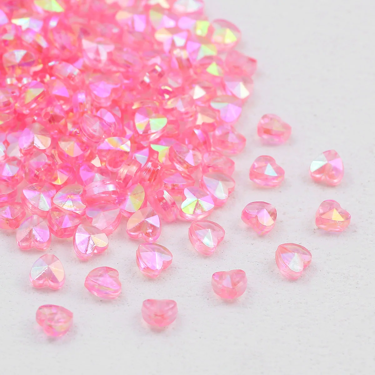 100 pieces of 8mm heart-shaped acrylic loose beads  used to make jewelry  bracelets necklaces and Accessories