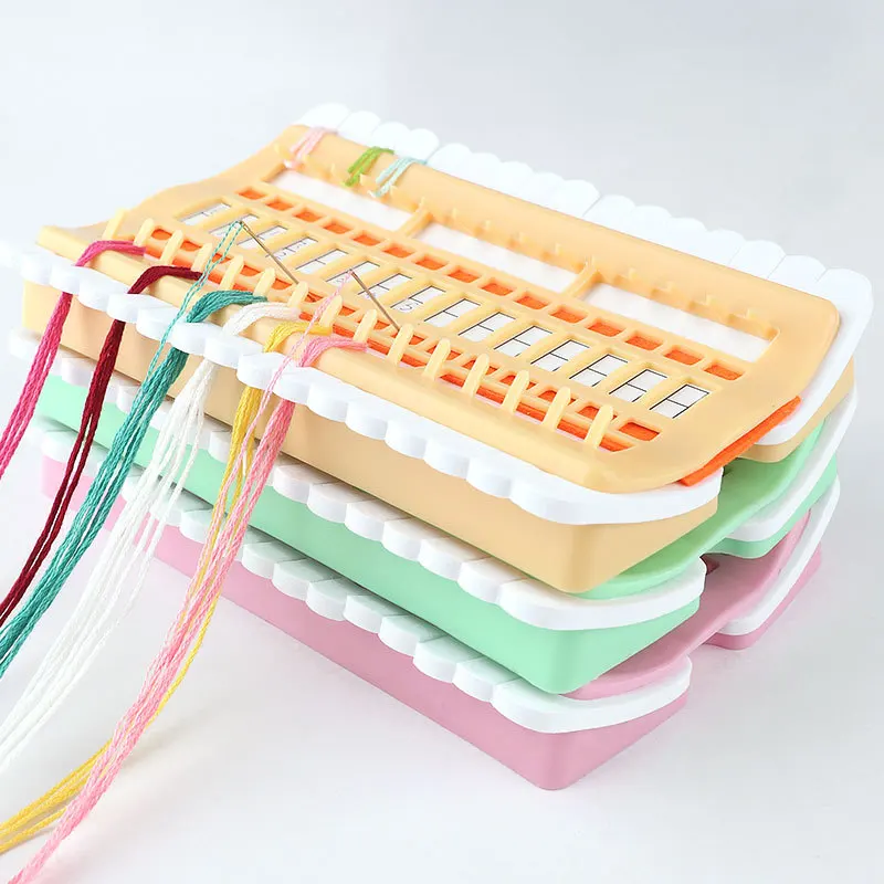 

30 holes Floss Organizer Embroidery Thread Organizer For Cross Stitch Thread Embroidery Floss Embroidery tool thread arranger