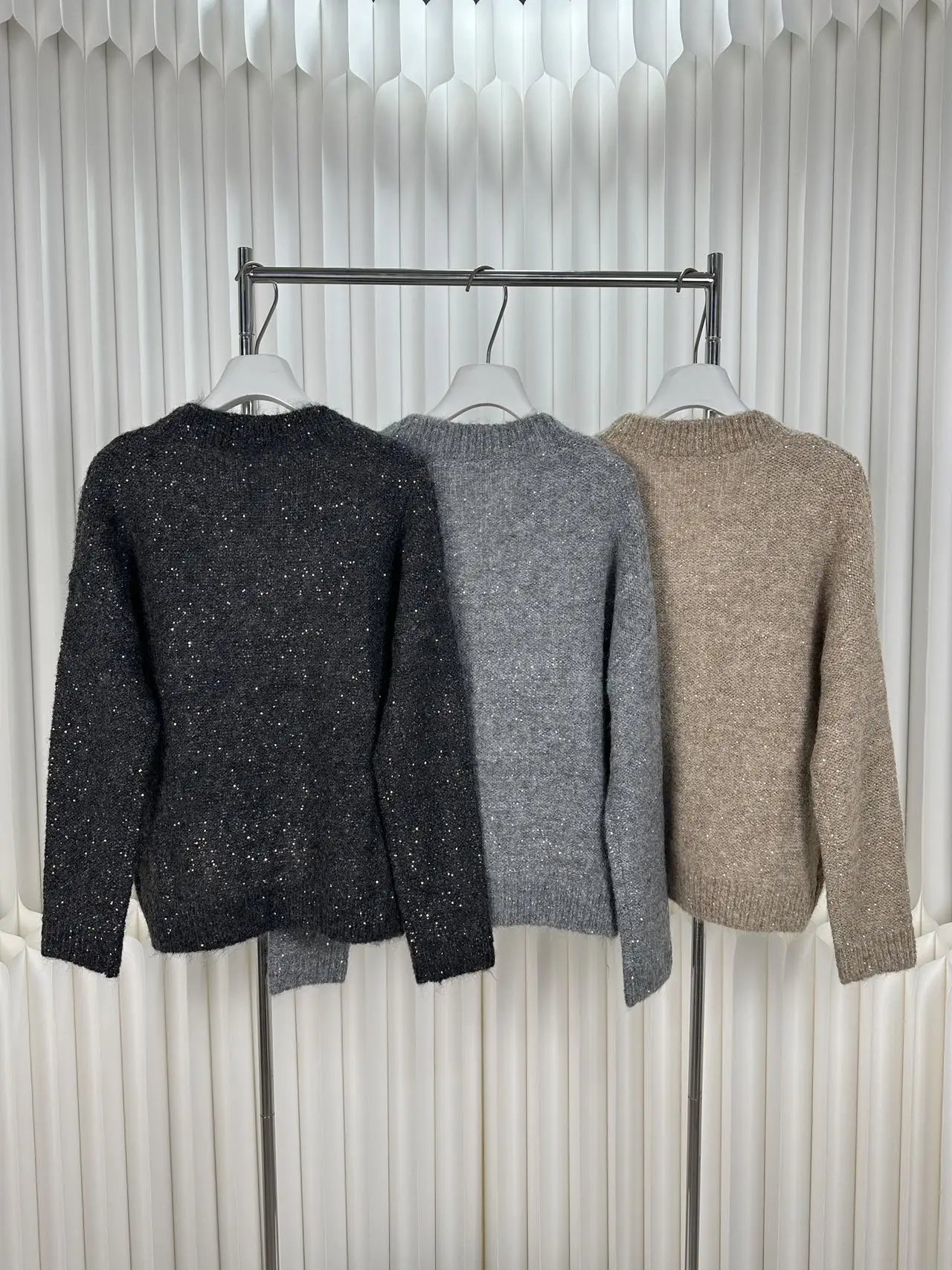 Glitter Knit Pullover for Women V‑Neck Long‑Sleeve Loose‑Fit Casual Sweater