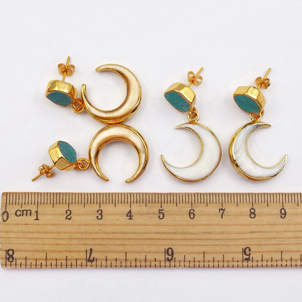

WT-E428 Wholesale Fashion Natural Shell Earrings Green Stone Stud With Unique Moon Shape Pendant For Lady Girls Romantic Style