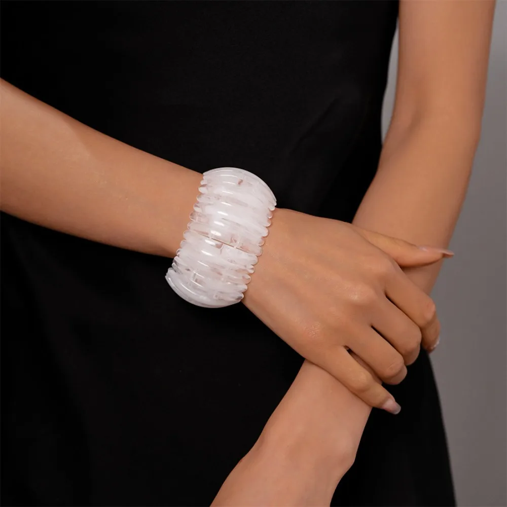 

Bohemian Acrylic Bangle Wide Size Europe American Style Irregular Wide Bracelet Minority Design Jewelry Accessories