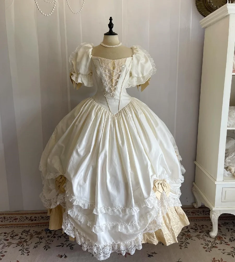 

Historical Renaissance Victorian Wedding Dress With Lace Medieval French Baroque Bride Dress Duchess 80s Bridal Gown Customized