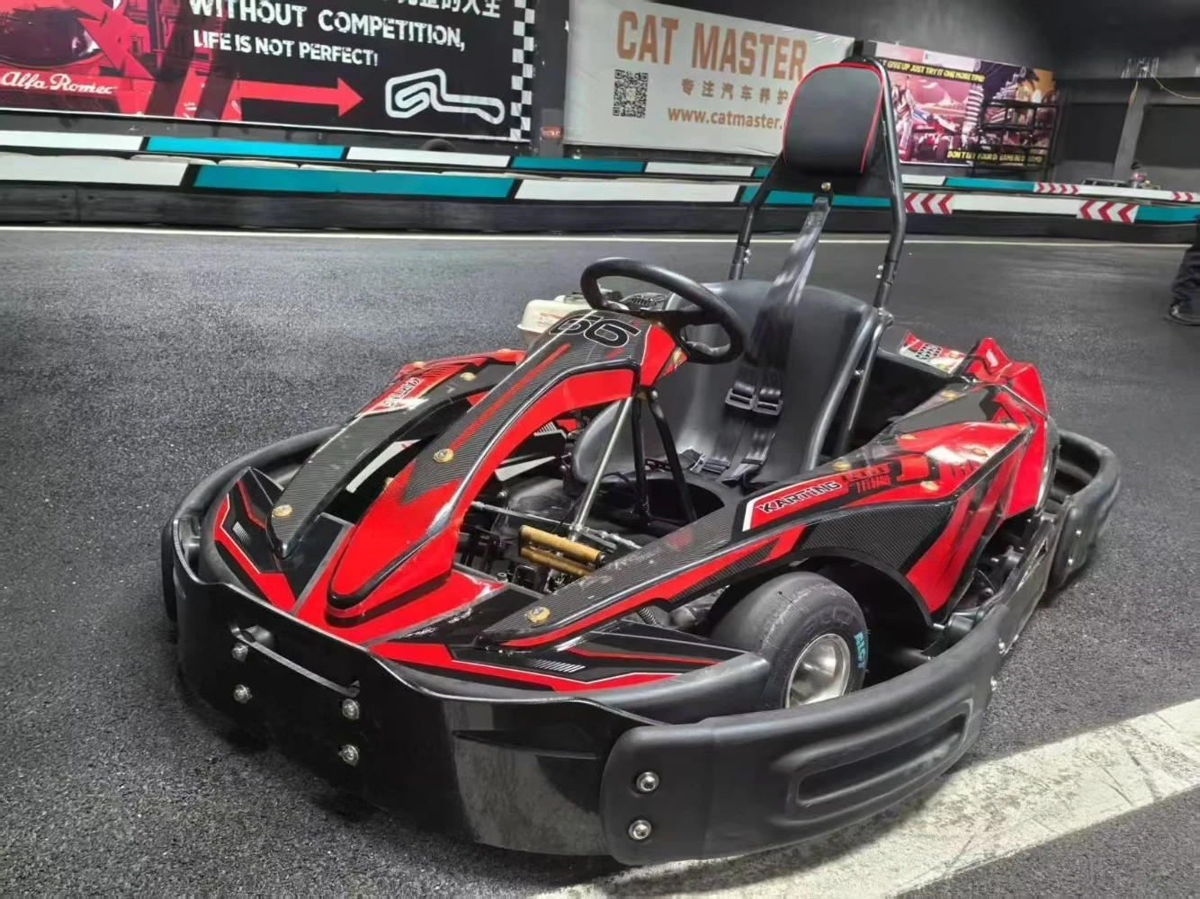 Adult Racing Go Kart 4 Stroke Gas Powered GX200 196CC 4X2 Drive Outdoor Use Red Modifiable Li-ion Battery 60km/h Max Speed