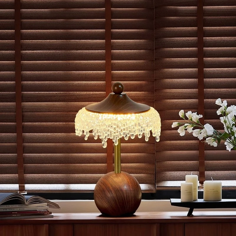 Wood Grain Desk Lamp French Retro Reading Table Lamps Living Room Desktop Bedside Mood Light Home Decor Items Lighting Lights