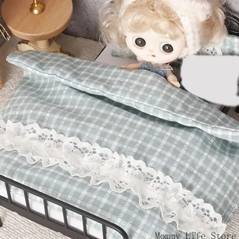 تمثال نموذج سرير حديد مصغر مع لحاف ووسادة لإكسسوارات بيت الدمية 1/12 وعرض المشهد القابل للجمع #5