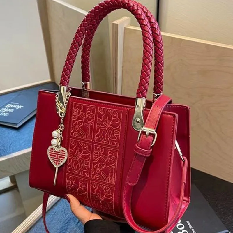 Red Chinese Style Embroidered Bag For Women 2024 New High-Quality Fashion Travel Wedding Single Shoulder Crossbody Bride Handbag