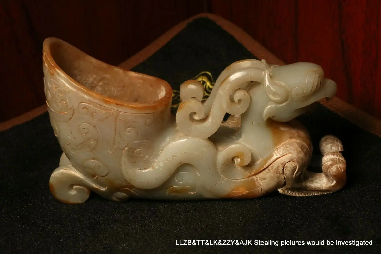 Chinese Antique Jade Phoenix Shape Ox Head Head Wine Cup Huge Statue Carving LS LzK Timestown 20201126A